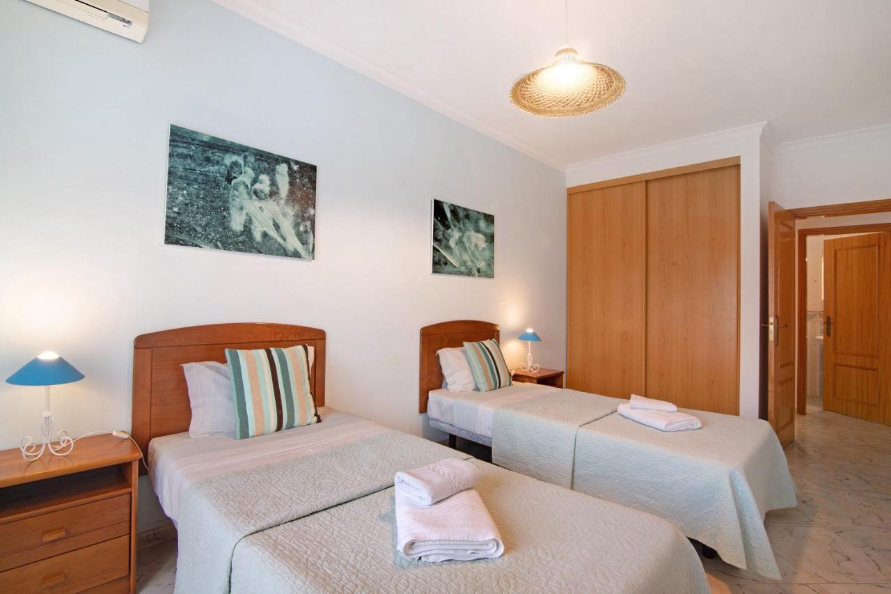 Columbus Beach Apartment Quarteira Kültér fotó