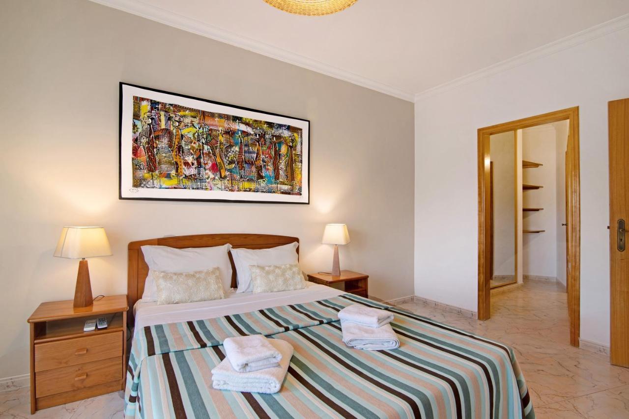 Columbus Beach Apartment Quarteira Kültér fotó